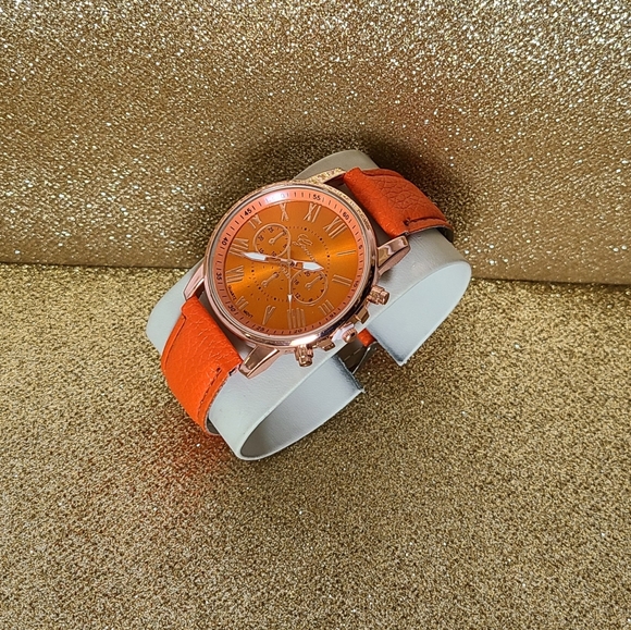 Geneva Watch for Kids/Pre-teens - Picture 2 of 3